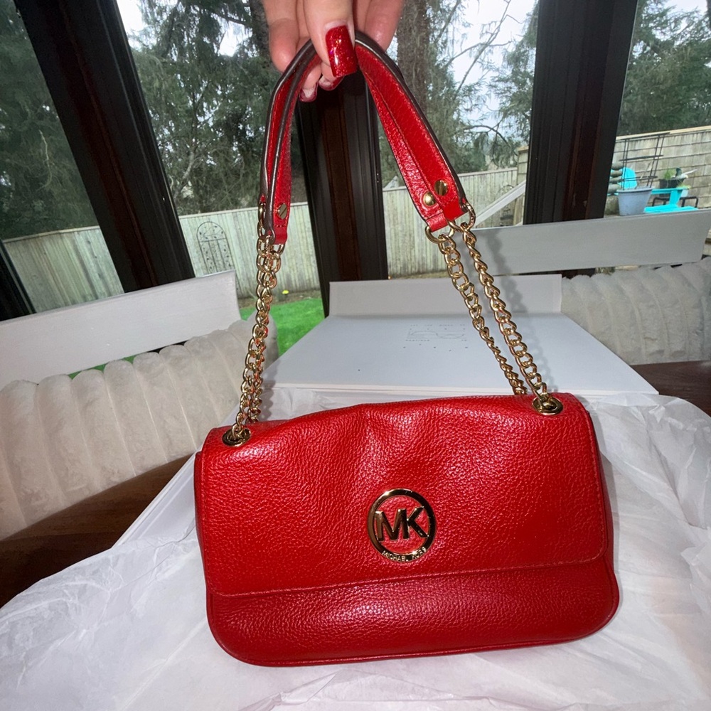 Michael Kors Cherry Red Shoulder Bag w/Gold Accents hardware leather bag